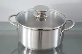 不锈钢锅不能装醋，重金属会超标？严重的会致癌？