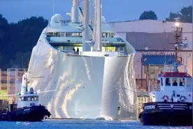 世界最大游艇，价值28亿，只能载20人，带观景房和停机坪视频封面