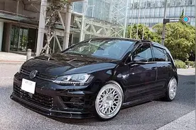 实拍高尔夫7R 不愧是全球畅销车型到哪儿都受欢迎