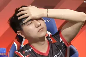 金角赛后痛苦捂头！IM选出奇葩四保复仇之矛的阵容，被IG暴打视频封面