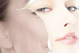 夏天皮肤晒黑了怎么办，洗脸水中加点它，3天白嫩回来