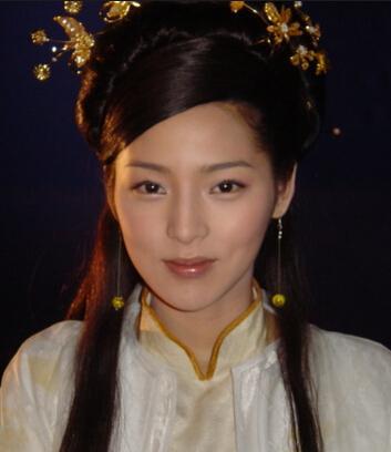 【三】二郎神武功高强,能擒住孙悟空是最好的证明.