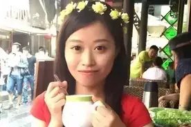 这个刷屏的90后美女副县长是湖北校友！还曾是商务部优秀实习生图片