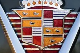 凯迪拉克车标上为何会有6只没有脚的小鸟？每个车标都是一个故事视频封面