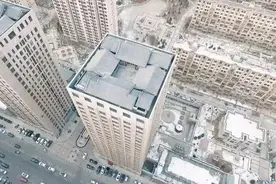 山西惊现30层高“空中四合院”图片