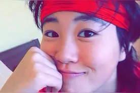 她是王菲和窦唯的女儿，同性恋被疑已出柜，当父母的却是这个态度图片