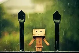 下雨天了怎么办？我好想你图片