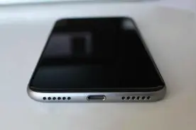 高手果然在民间，一句话打破iPhone7的假图！你看出来了么图片