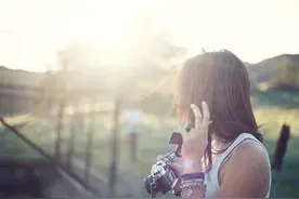 洁癖女生爱上了穿夹脚拖鞋的邋遢男图片