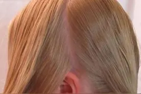 2款漂亮的小女孩编发，第一款你肯定没编过！图片