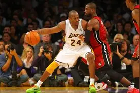 全场观众喊“科比”  这一幕令人泪喷！图片