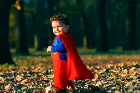 世人都想拯救世界，却没人帮妈妈洗碗图片