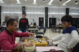 倡棋杯柯洁出局上届冠亚军晋级 邱峻：李世石仅发挥六成图片