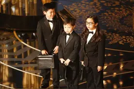 李安为中国人出了一口恶气，却被嘲笑中国人开不起玩笑！图片