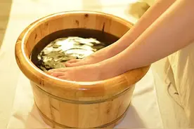 中医说：每晚用花椒泡脚功效相当震撼图片