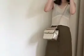 LV包包不过如此，中国制造售价数百的和专柜数万几乎没有差别视频封面