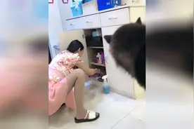 大晚上的，非要开始收拾屋子，不知道怎么想的！视频封面