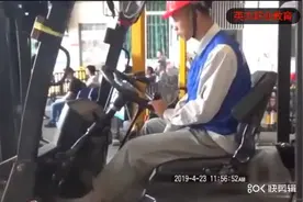 哪里考叉车证，佛山考叉车证，叉车考试现场视频1视频封面
