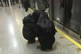 “亚洲蹲”没啥健身效果 这样蹲才是靠谱的锻炼图片