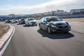 不甘示弱 英菲尼迪也玩儿驾驶辅助系统图片