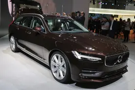 沃尔沃V90旅行车日内瓦首秀 实用与优雅的结合图片
