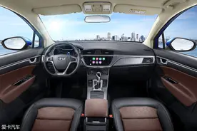 吉利全新帝豪GS内饰官图发布图片