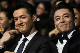 终于理解了“楼挤挤”对不起！以前是我错怪开发商了！图片