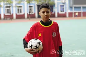 外国小孩在株洲：7岁印度小子会四国语言图片