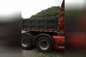 一汽解放柳特安捷长头牵引车这是安的什么视频封面