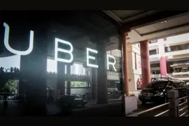 优步又惹事了 司机辱骂乘客夹伤其手指图片