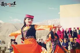 看“90后”美女老板咋带村民致富？图片