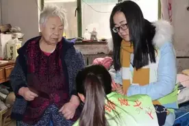 公益全民“义工日”，为“雷锋”家庭送温暖图片