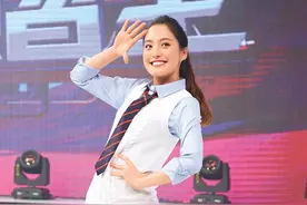 《超强17练习生》刘容嘉亏黄立成当评审「易对女人心软」图片