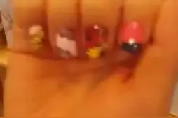 日本全自动美甲亮瞎了 好玩到炸的“水族箱美甲”教程快get!图片