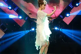 邵雨涵新年首唱"涵流来袭"助力慈善事业图片