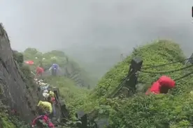 贵州和重庆挨在一起，为啥重庆那么热，看看贵州的大山就知道了