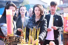 “高冷吃货”李溪芮＆“娇俏丫鬟”王俐丹《极品家丁》开机啦！图片