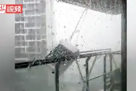 最强台风来袭 这些瞬间展现“天鸽”威力