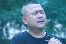 大叔一首《我是个比较糙的男人》，唱的太有男人味了！视频封面