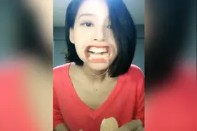 人没有嘴唇还能吃东西吗？妹子亲身挑战，告诉你答案视频封面