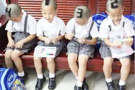 双胞胎不好区分吗？这位妈妈有妙招，保准错不了！视频封面