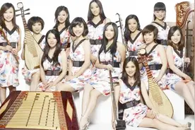 女子十二乐坊演奏《梁祝》纯音乐，真的是好听视频封面