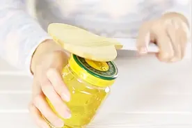 实用生活技巧！女生力气小，瓶盖子拧不开？6种方法轻松解决问题