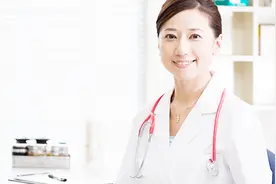 护士都是白衣天使，但为什么手术服都是蓝色和绿色的？