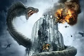 巨蟒缠绕80层大楼，比金刚还厉害！