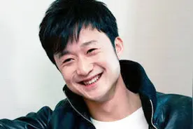 《战狼2》吴京为何取名冷锋？女友非要叫龙小云？真相在这里！视频封面