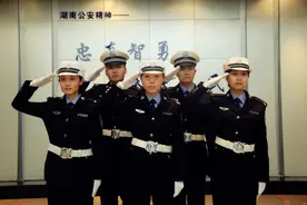 警花特辑女神节，图解各路警营女神！她们不只拥有高颜值...图片