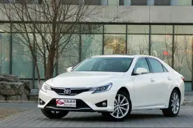 石家庄一汽丰田锐志直降2.5万 现车充足图片