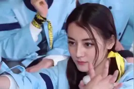 热巴首次澄清与鹿晗恋情，看看鹿晗怎么说！