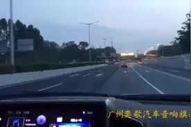 兰德酷路泽霸气来袭，丹拿重播音乐下“雪”降降温！视频封面